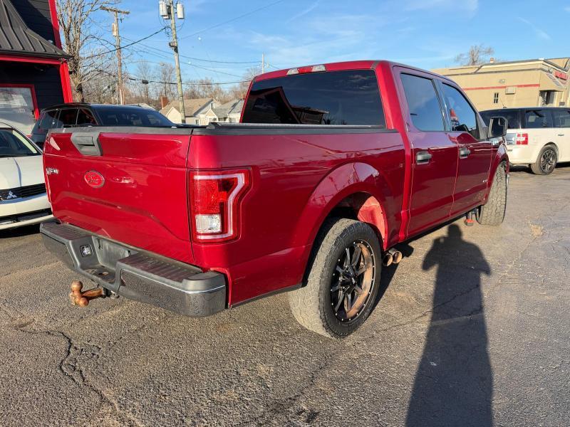 Ford F-150 XL SuperCrew 5.5-ft. Bed 2WD 2017