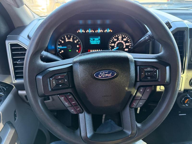 Ford F-150 XL SuperCrew 5.5-ft. Bed 2WD 2017