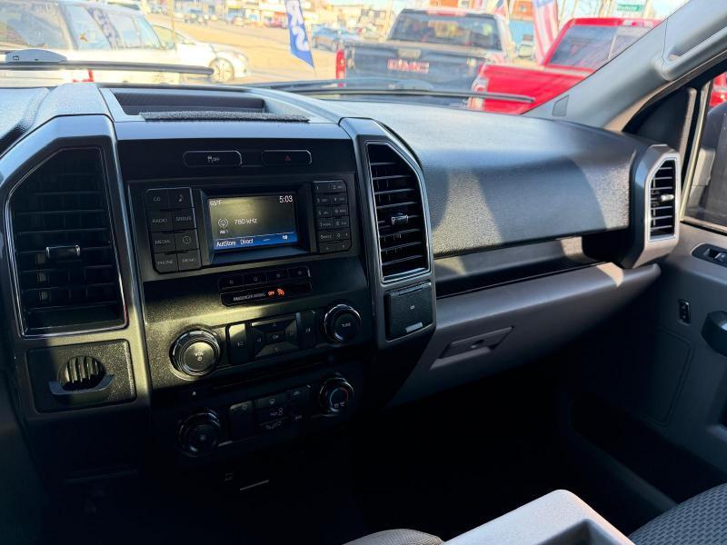 Ford F-150 XL SuperCrew 5.5-ft. Bed 2WD 2017