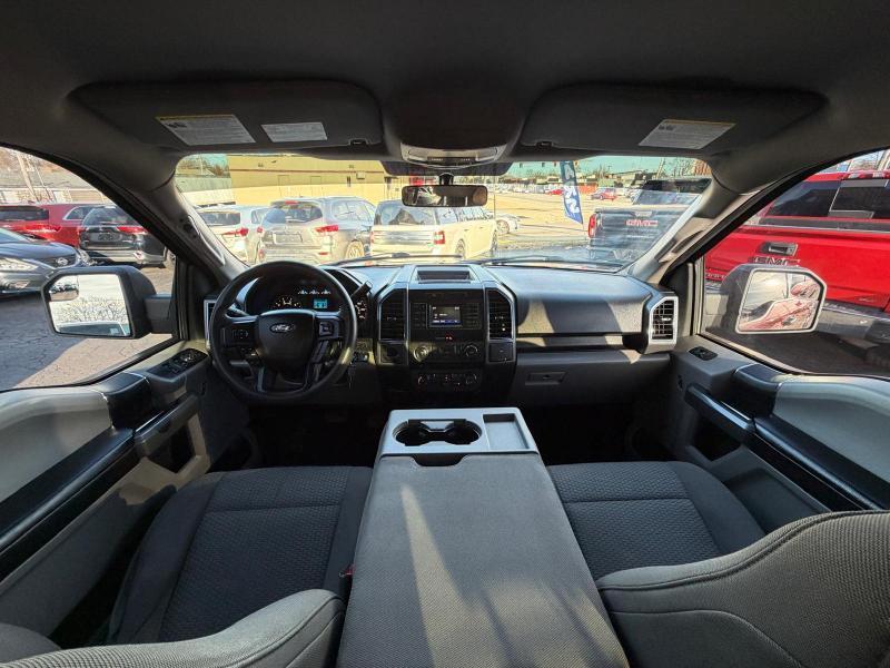 Ford F-150 XL SuperCrew 5.5-ft. Bed 2WD 2017