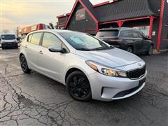 2017 Kia Forte 5-Door 