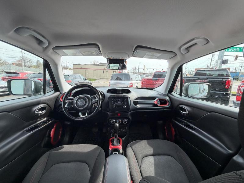 Jeep Renegade Trailhawk 2016