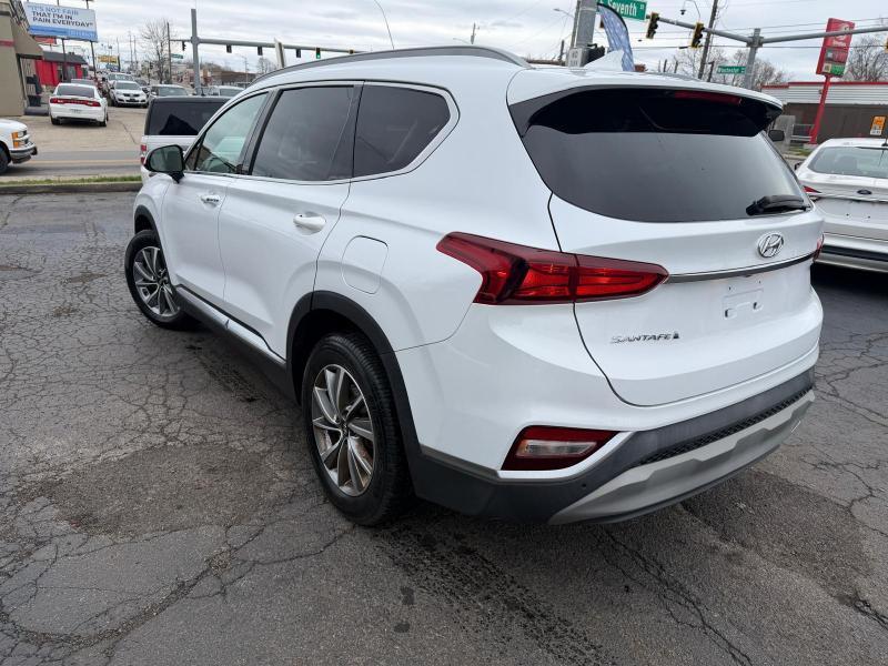 Hyundai Santa Fe SEL 2.4 AWD 2019