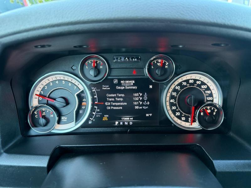 RAM 1500 SLT Crew Cab SWB 4WD 2013