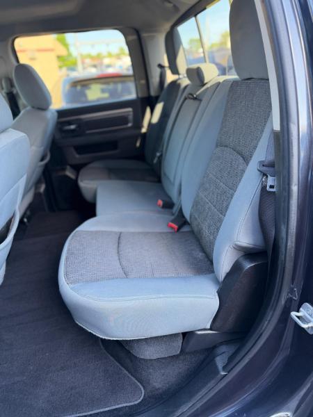 RAM 1500 SLT Crew Cab SWB 4WD 2013