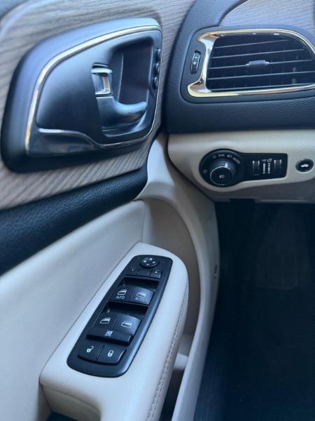 Chrysler 200 C AWD 2015