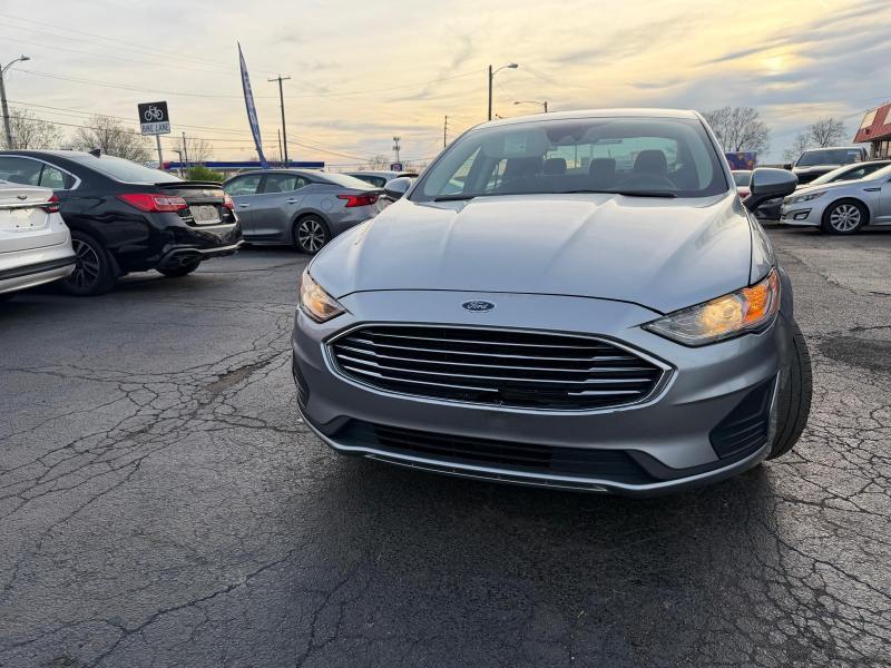 Ford Fusion Hybrid SE 2020
