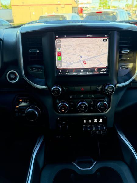 RAM 1500 Big Horn Crew Cab SWB 4WD 2019