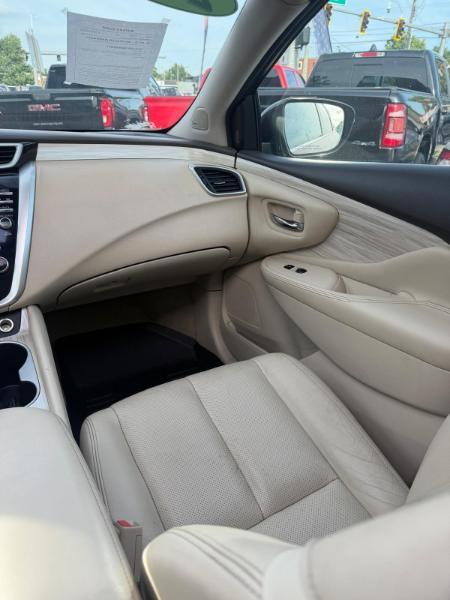 Nissan Murano S AWD 2015