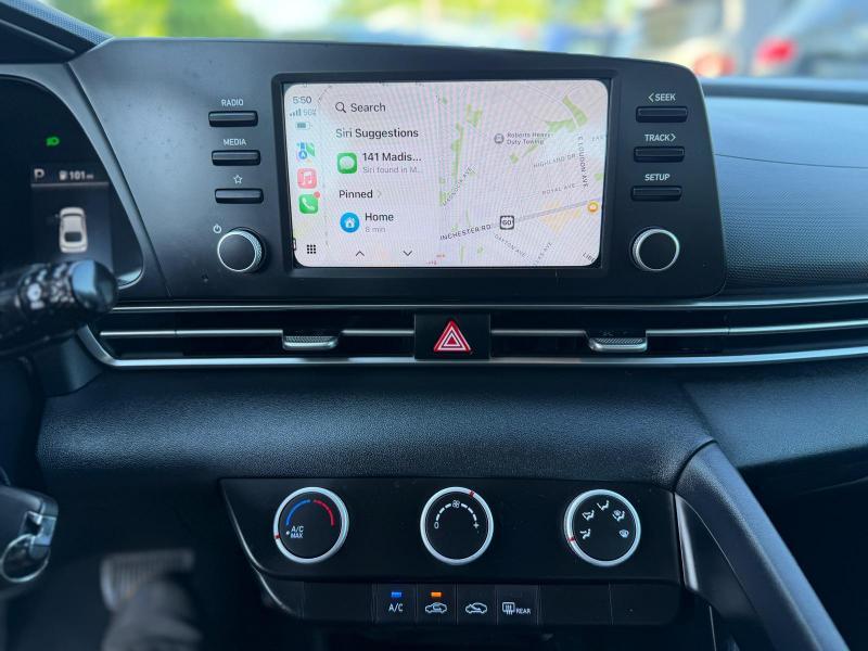 Hyundai Elantra SE 2021