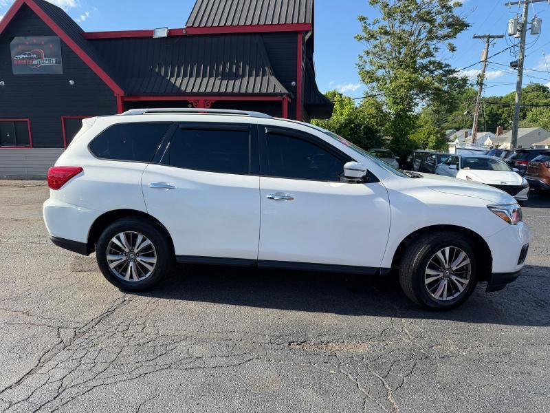 Nissan Pathfinder S 4WD 2019