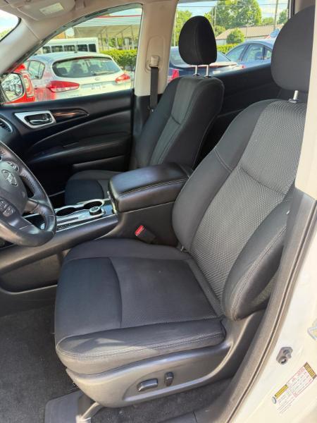 Nissan Pathfinder S 4WD 2019