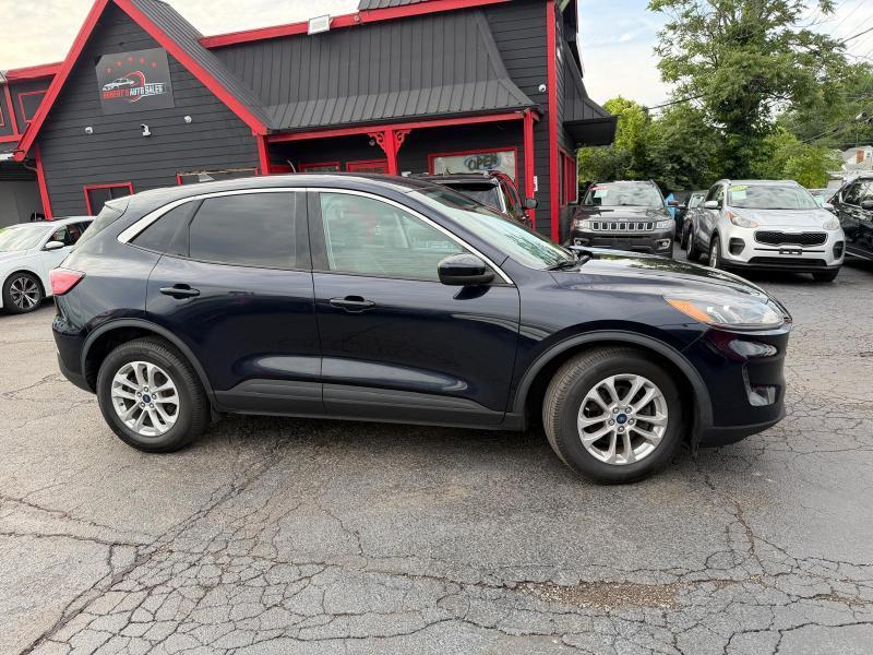 Ford Escape SE 2021