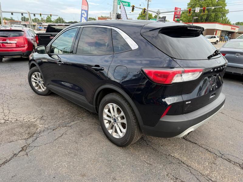Ford Escape SE 2021