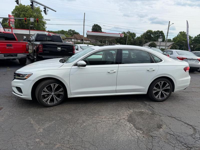 Volkswagen Passat SE 2021