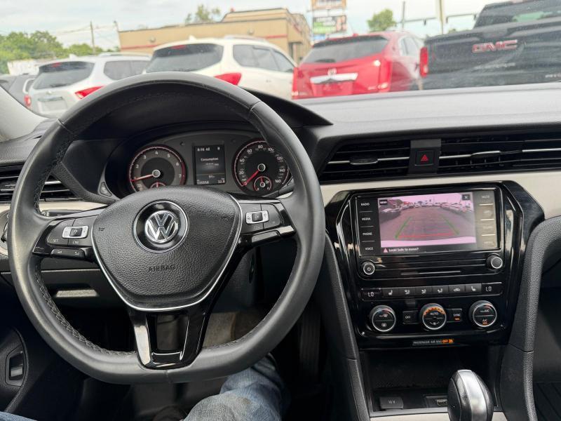 Volkswagen Passat SE 2021