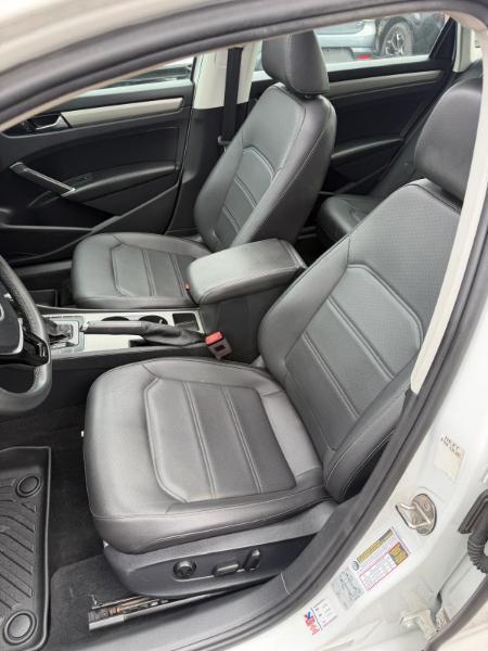 Volkswagen Passat SE 2021