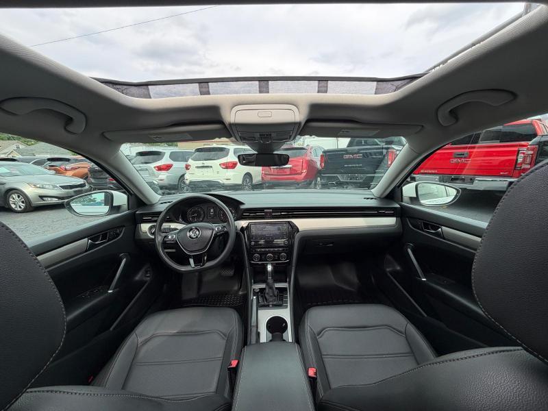 Volkswagen Passat SE 2021