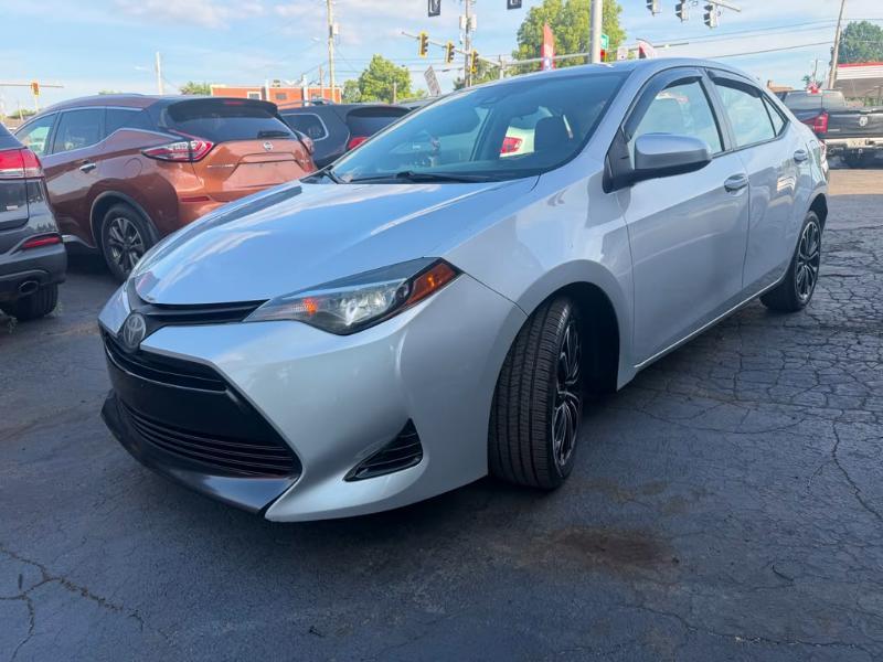 Toyota Corolla L CVT 2017