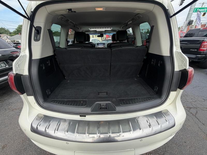 Infiniti QX80 Limited 4WD 2017