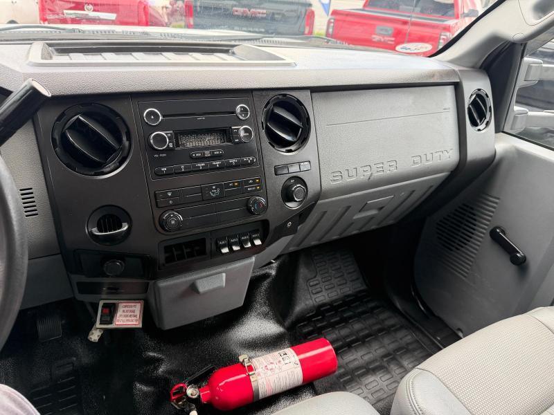 Ford F-450 SD Regular Cab DRW 2WD 2013