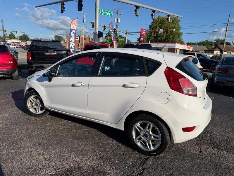 Ford Fiesta SE Hatchback 2017