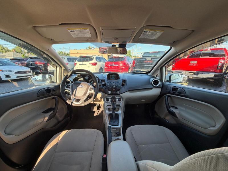Ford Fiesta SE Hatchback 2017