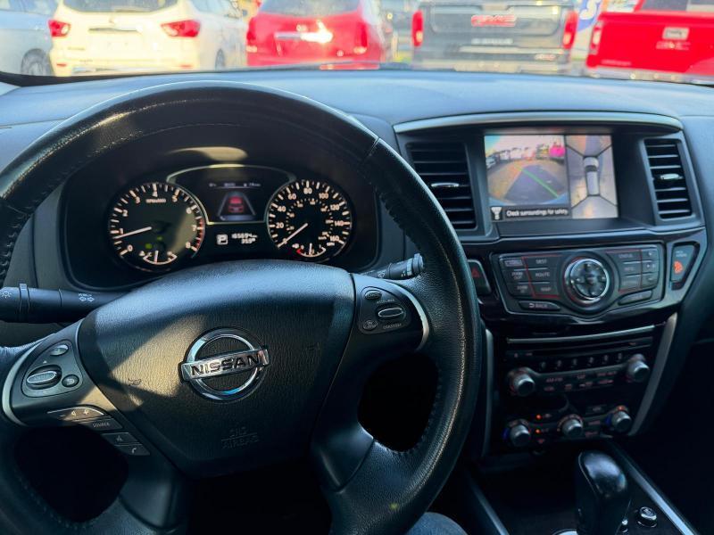 Nissan Pathfinder S 4WD 2015