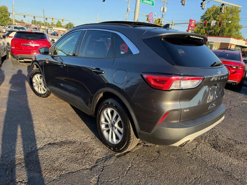 Ford Escape SE AWD 2020