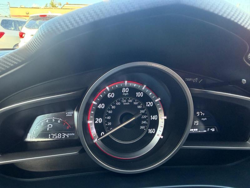 Mazda MAZDA3 i Touring AT 4-Door 2014