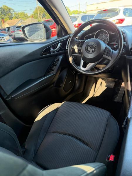 Mazda MAZDA3 i Touring AT 4-Door 2014