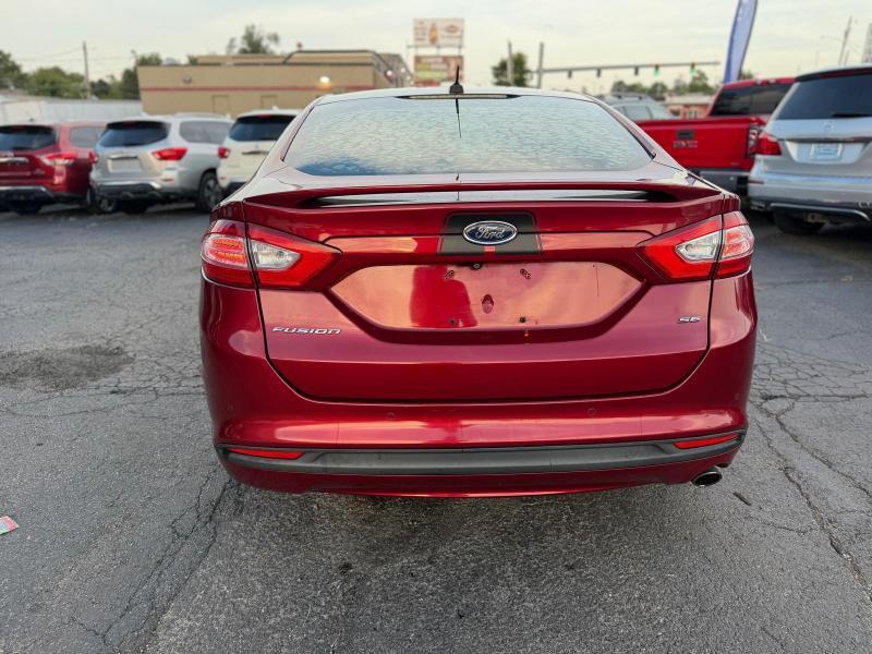 Ford Fusion SE 2015