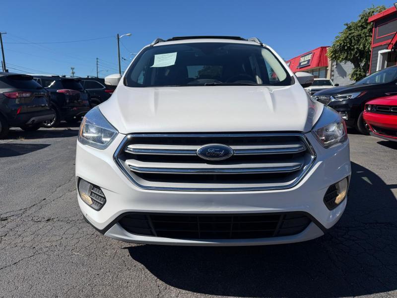 Ford Escape Titanium 4WD 2018