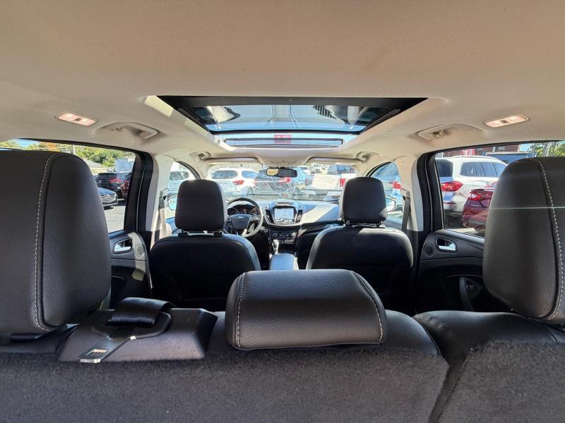 Ford Escape Titanium 4WD 2018