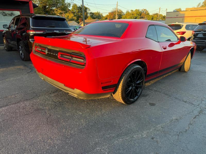 Dodge Challenger SXT 2019