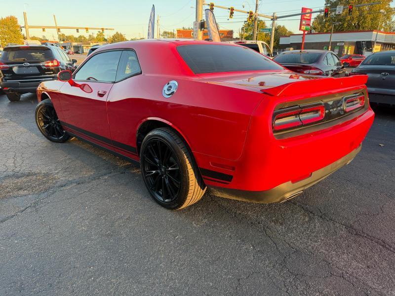 Dodge Challenger SXT 2019