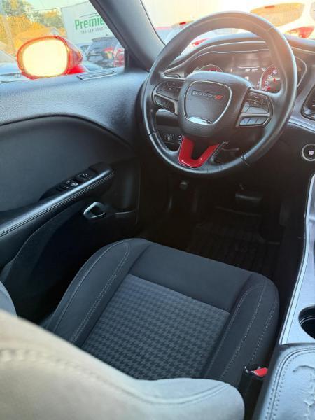 Dodge Challenger SXT 2019