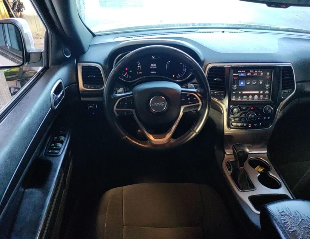 Jeep Grand Cherokee Laredo 2WD 2016