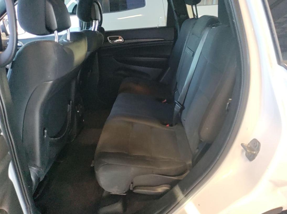 Jeep Grand Cherokee Laredo 2WD 2016