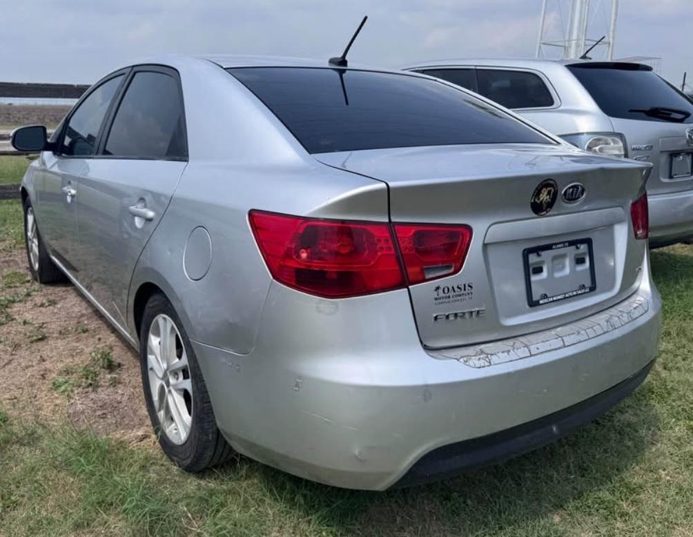 Kia Forte EX 2012