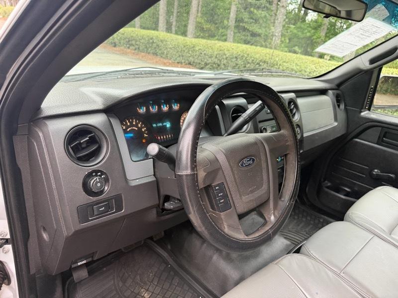 Ford F-150 XL 8-ft. Bed 2WD 2014
