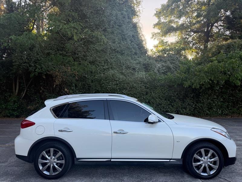 Infiniti QX50 Base AWD 2017