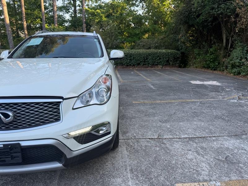 Infiniti QX50 Base AWD 2017