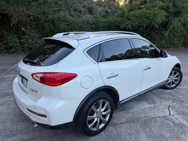 Infiniti QX50 Base AWD 2017