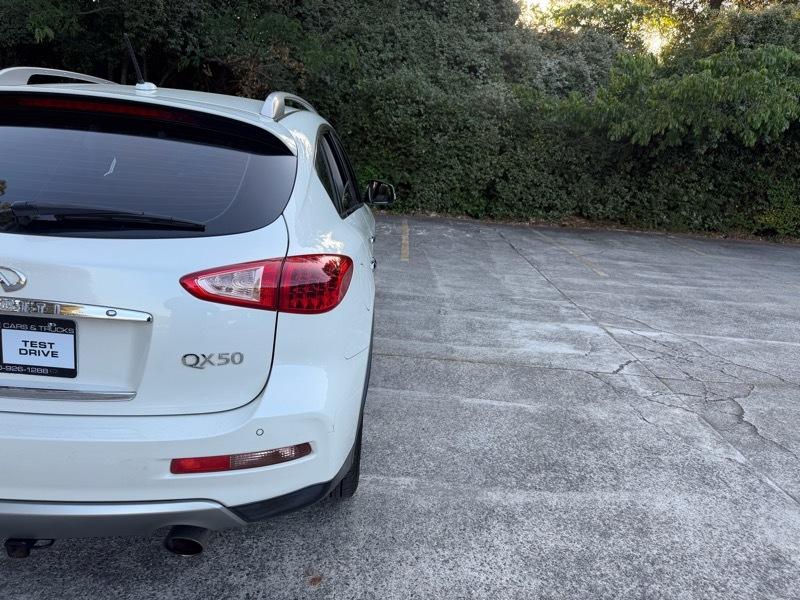 Infiniti QX50 Base AWD 2017