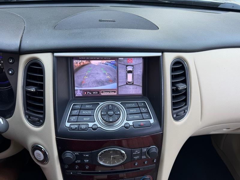 Infiniti QX50 Base AWD 2017