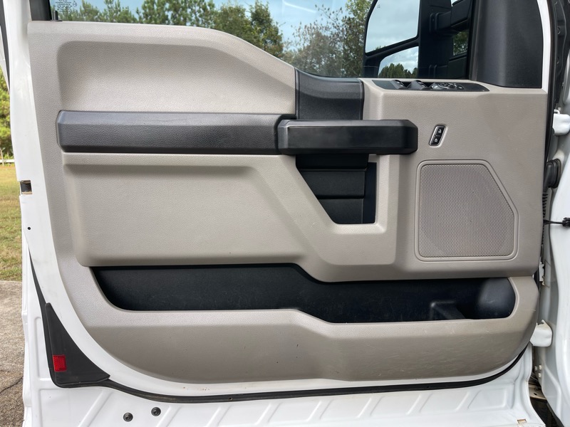 Ford F-450 Super Duty Chassis  2019 Ford F-450 Super Duty Chassis  2019