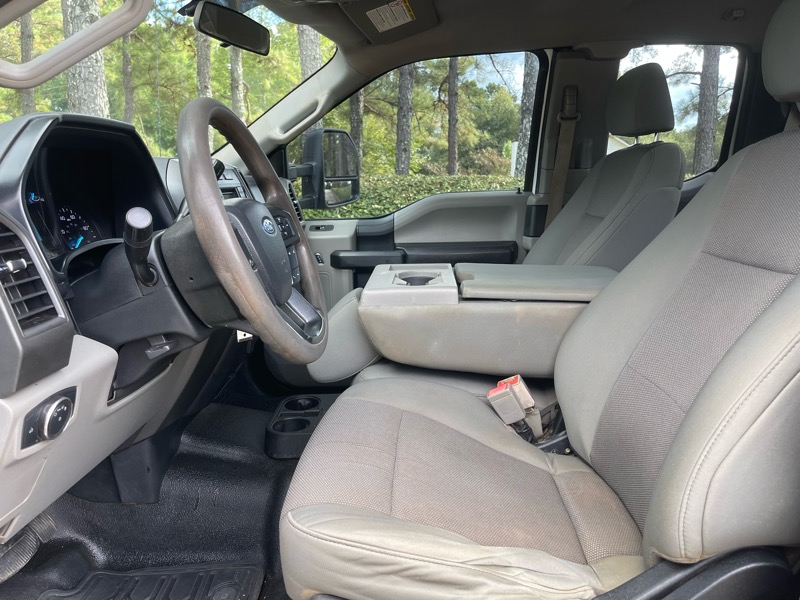 Ford F-450 Super Duty Chassis  2019 Ford F-450 Super Duty Chassis  2019