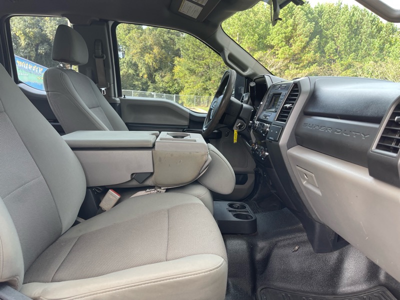 Ford F-450 Super Duty Chassis  2019 Ford F-450 Super Duty Chassis  2019