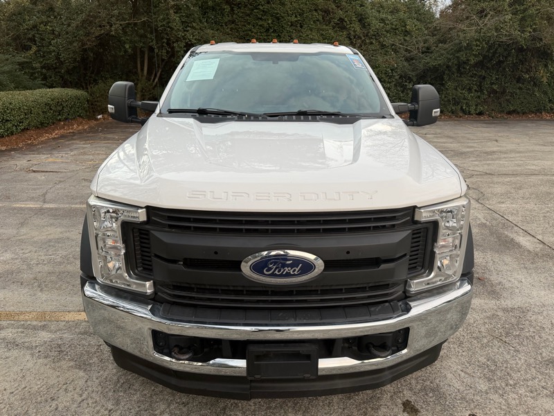 Ford F-450 Super Duty Chassis  2019